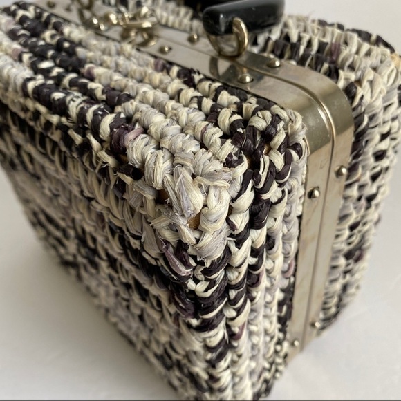 Vintage 50s Box Bag Woven Raffia Straw Purse Gray Black Cottagecore Lunchbox - Picture 4 of 12